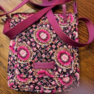 Vera Bradley Raspberry Medallion Mini Hipster Crossbody Bag Anti RFID